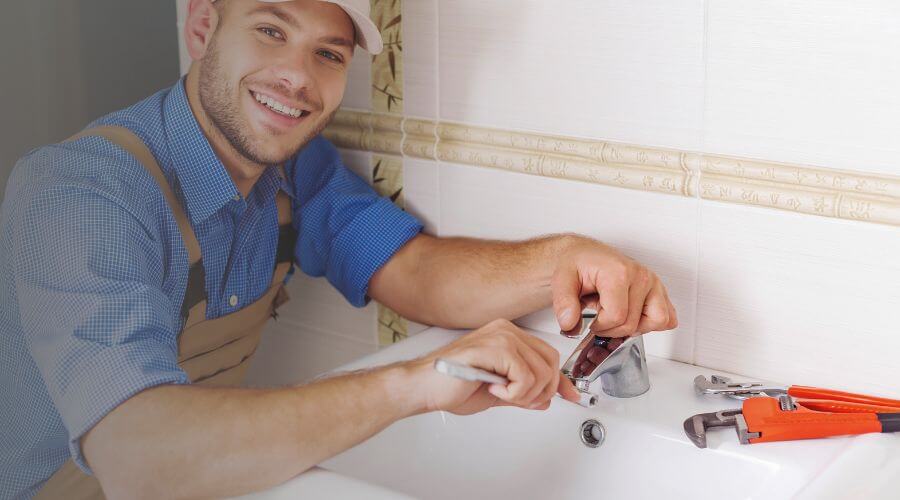Professional clogged drains services in Delphos, KS